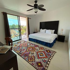 Suite City View